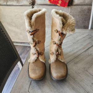 Born Women's Telly Shearling Boots
